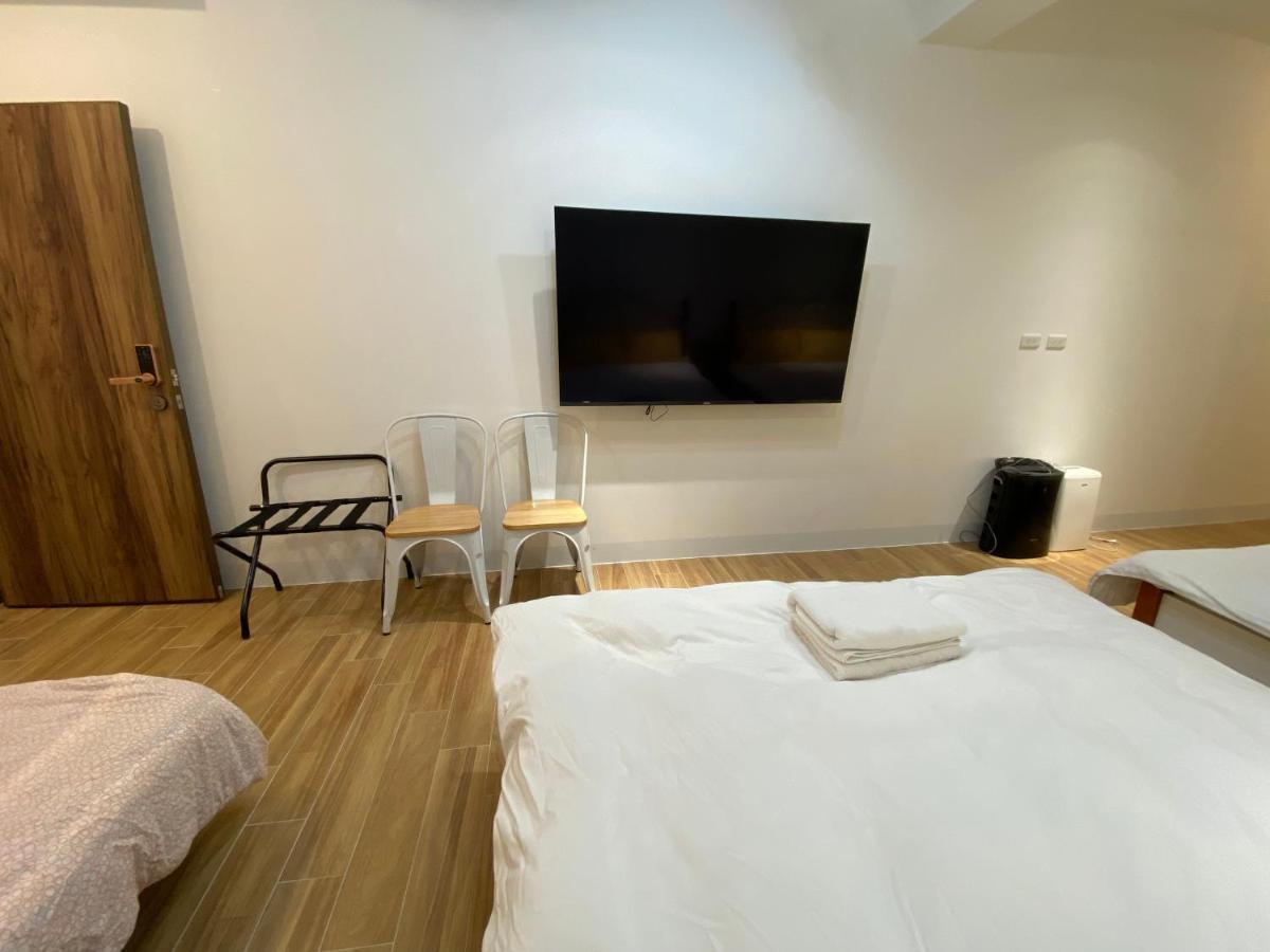 好室連連house Lien Lien Apartment Тайнан Екстериор снимка
