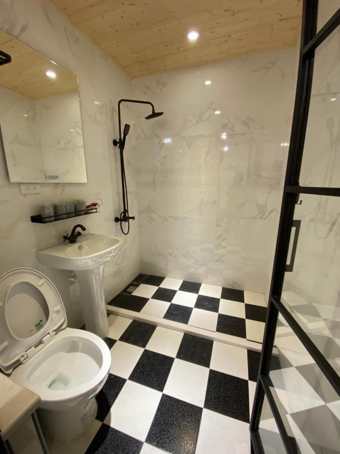 好室連連house Lien Lien Apartment Тайнан Екстериор снимка