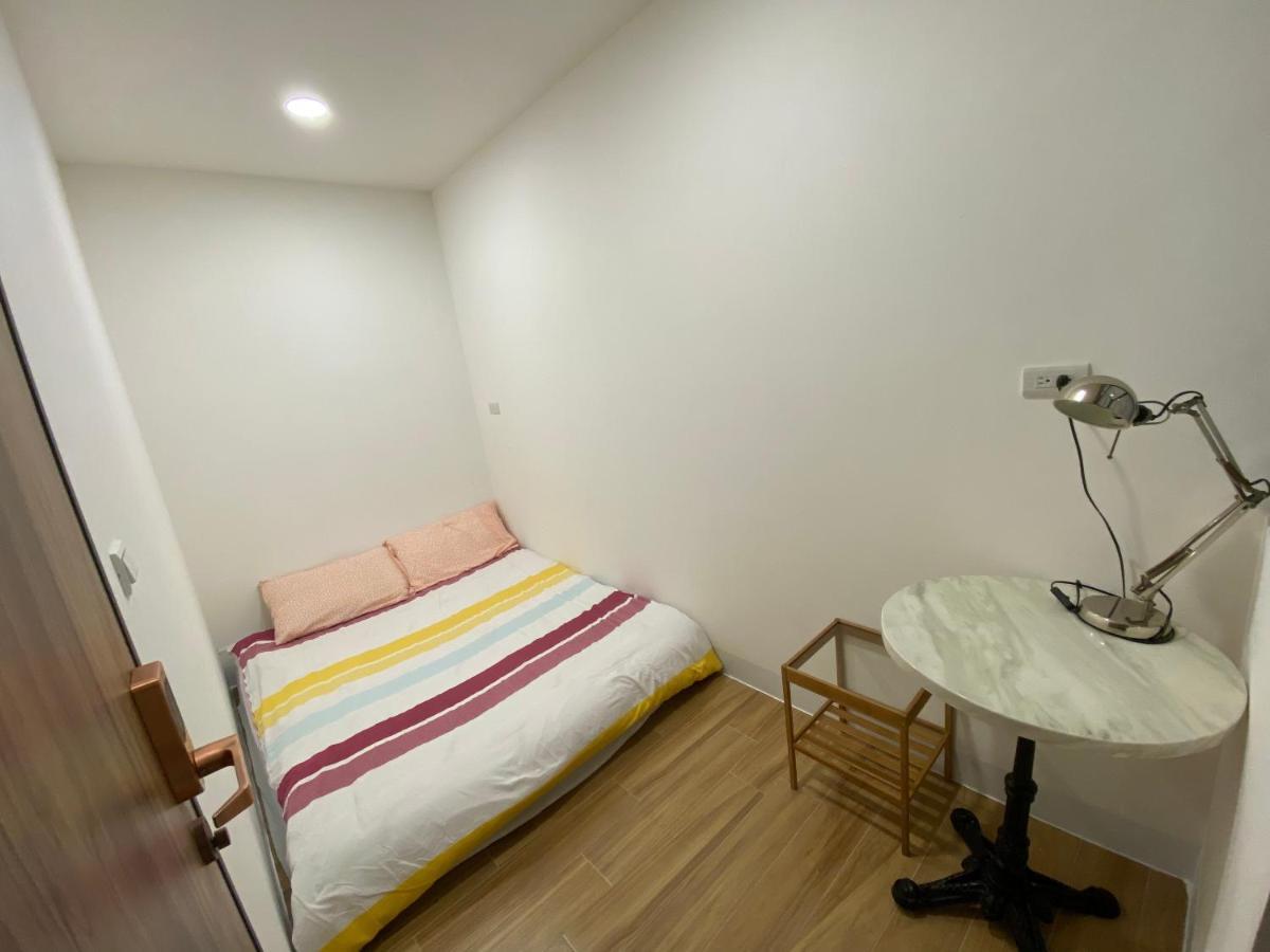 好室連連house Lien Lien Apartment Тайнан Екстериор снимка