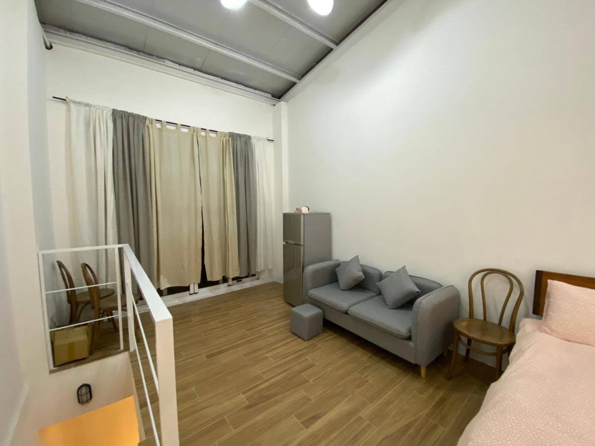 好室連連house Lien Lien Apartment Тайнан Екстериор снимка